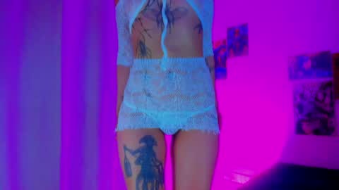Gabriela online show from May 2026 10:48:02 PM