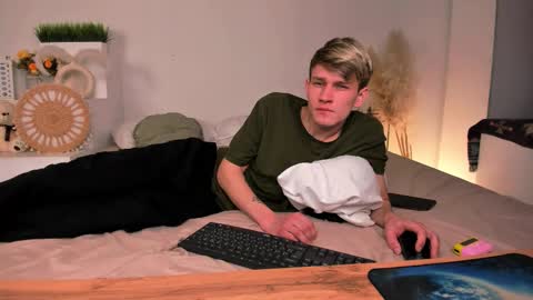 Dan online show from February 2026 07:51:01 AM