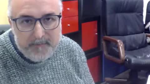 volpi72 online show from February 2025 07:05:02 PM