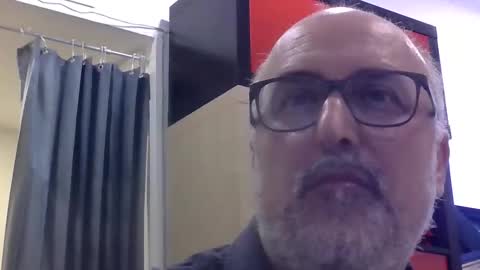 volpi72 online show from November 2025 05:25:02 PM