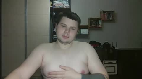 Snapshot of volshebnik_130 chatting on March 2025 03:24:01 AM Volshebnik1302 online show from March 2025 03:24:01 AM