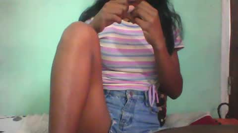 vounialdy online show from February 2025 02:10:01 PM