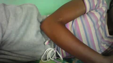 vounialdy online show from February 2025 09:36:02 AM