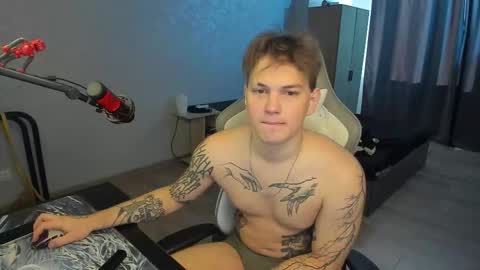 Snapshot of vova_belkin_ chatting on October 2025 10:54:02 AM vova online show from October 2025 10:54:02 AM