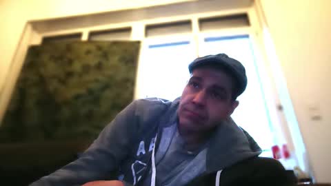 voyeuredeluxe online show from March 2026 06:17:01 AM