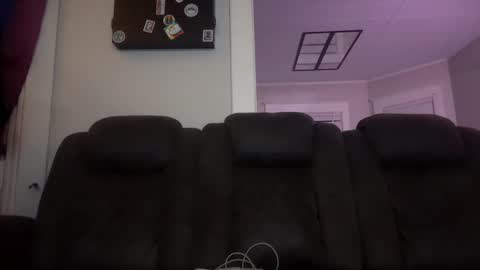 vveejay online show from September 2025 03:39:01 AM