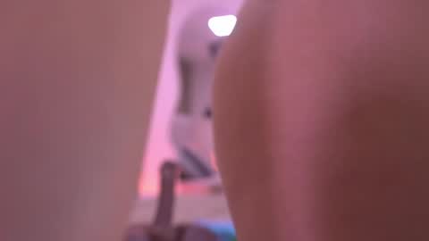 Snapshot of vvioleta_ chatting on May 2026 03:04:02 AM Violeta online show from May 2026 03:04:02 AM