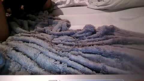 vvlk2112 online show from November 2025 01:29:01 AM