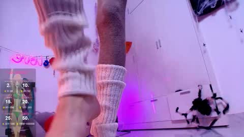 Snapshot of waifu_exe chatting on November 2025 05:39:02 AM Waifu exe online show from November 2025 05:39:02 AM