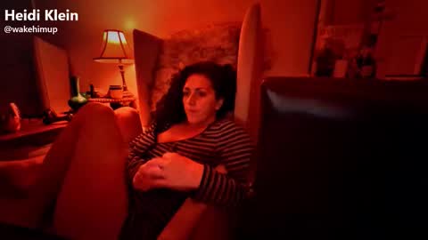 wakehimup online show from November 2025 08:37:01 AM