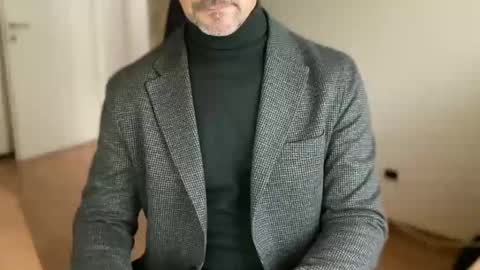 Snapshot of walky78 chatting on January 2025 01:00:01 PM walky78 online show from January 2025 01:00:01 PM