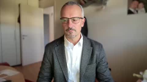 Snapshot of walky78 chatting on January 2025 08:40:02 AM walky78 online show from January 2025 08:40:02 AM