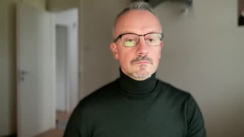 Snapshot of walky78 chatting on February 2025 07:44:02 AM walky78 online show from February 2025 07:44:02 AM