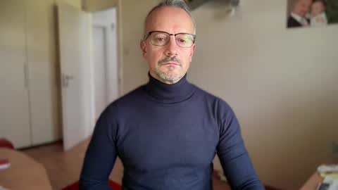 Snapshot of walky78 chatting on February 2025 07:45:01 AM walky78 online show from February 2025 07:45:01 AM