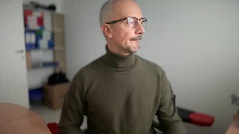 Snapshot of walky78 chatting on November 2025 07:41:02 AM walky78 online show from November 2025 07:41:02 AM