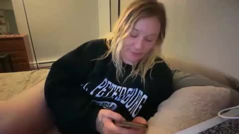 Queen Kay online show from February 2026 06:57:02 AM