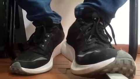 Snapshot of waltherfeet_ chatting on January 2025 02:51:02 PM WaltherFeet online show from January 2025 02:51:02 PM