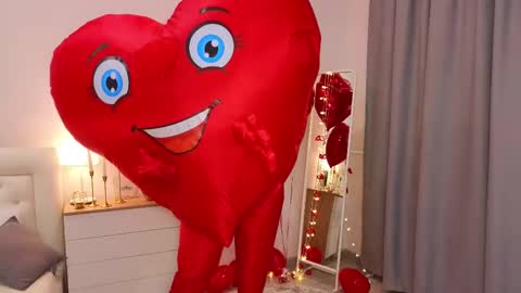 Snapshot of wanda_robinson chatting on February 2025 07:06:01 PM Wendy. Hello Honeys Ill see you 2nd 5th 7th this week love you3 online show from February 2025 07:06:01 PM