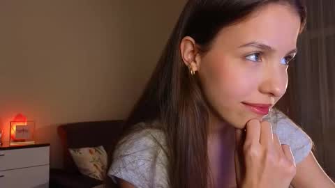 Snapshot of wanda_robinson chatting on October 2025 06:08:02 PM Wendy. Hello Honeys Ill see you 2nd 5th 7th this week love you3 online show from October 2025 06:08:02 PM