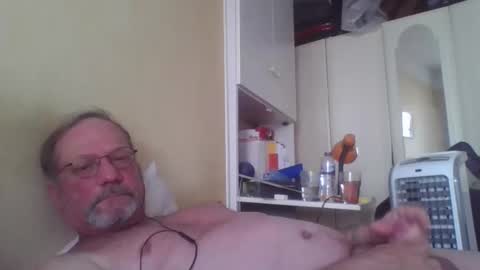 Snapshot of wanky357 chatting on September 2025 12:51:01 PM Tibo Love online show from September 2025 12:51:01 PM