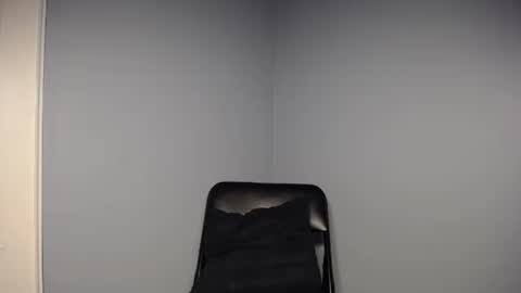 wannaplay1025 online show from January 2026 01:19:01 AM