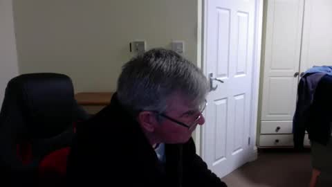 Snapshot of wanttobefree90 chatting on April 2026 07:39:02 PM wanttobefree90 online show from April 2026 07:39:02 PM