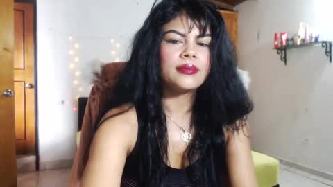 warrior_xena online show from February 2025 08:13:01 PM