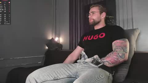 Snapshot of waynemiller_ chatting on November 2025 04:55:01 AM Wayne online show from November 2025 04:55:01 AM