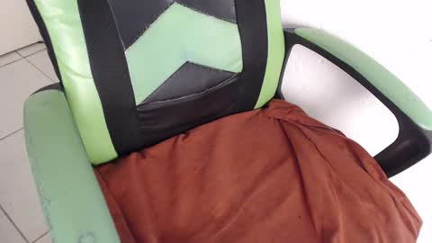 Trixie 3 online show from January 2026 02:00:01 PM