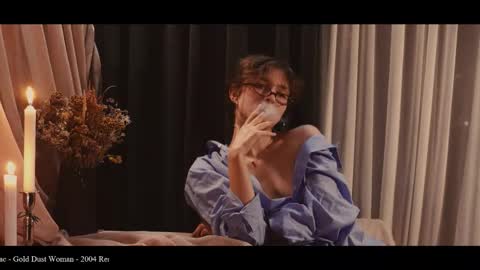 Snapshot of webcora chatting on January 2026 05:37:01 PM Coraline online show from January 2026 05:37:01 PM