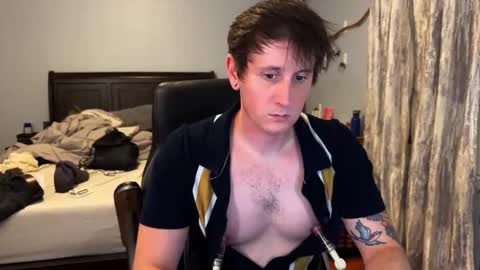 Snapshot of webslingxxxx chatting on June 2026 02:27:01 AM webslingxxxx online show from June 2026 02:27:01 AM