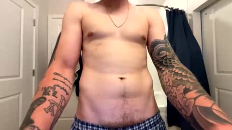 Snapshot of weeklymarz97 chatting on October 2025 07:09:02 PM weeklymarz97 online show from October 2025 07:09:02 PM