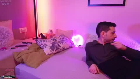 Alyssa and James online show from February 2026 10:33:01 PM