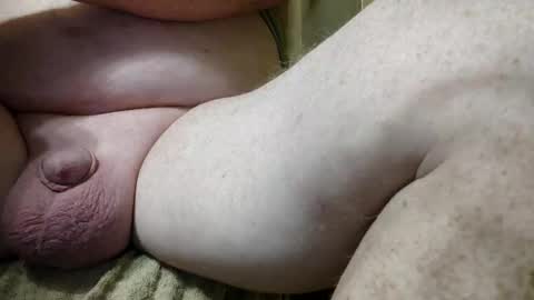 Snapshot of wellequipdhunter90210 chatting on March 2026 05:08:01 PM wellequiodhunter90210 online show from March 2026 05:08:01 PM