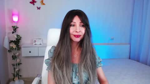 Snapshot of wendifoster chatting on January 2025 07:29:02 PM Wendi Foster online show from January 2025 07:29:02 PM