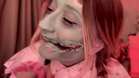 Snapshot of wendy_amber chatting on October 2025 03:46:02 PM Daisy online show from October 2025 03:46:02 PM