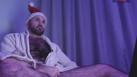 werewolf1988s online show from December 2024 01:42:01 AM