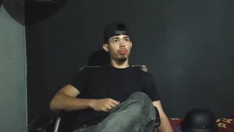 wesley_77 online show from March 2026 10:12:01 PM