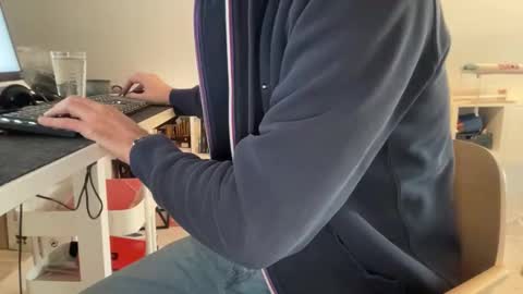 Snapshot of wet_adidasboy chatting on September 2025 06:18:01 AM wet_adidasboy online show from September 2025 06:18:01 AM