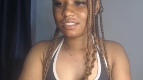 queen online show from December 2024 11:38:01 AM