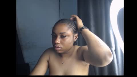 queen online show from December 2024 06:57:02 AM