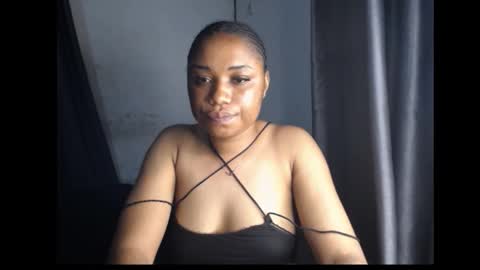 queen online show from December 2024 10:37:01 PM