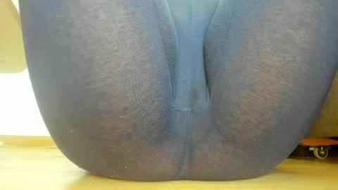 Snapshot of wet_pants2022 chatting on June 2026 12:44:01 PM wet_pants2022 online show from June 2026 12:44:01 PM