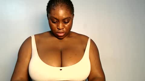 Snapshot of wet_pussyy24 chatting on September 2025 10:55:02 PM lily online show from September 2025 10:55:02 PM