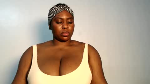 Snapshot of wet_pussyy24 chatting on October 2025 11:12:02 PM lily online show from October 2025 11:12:02 PM