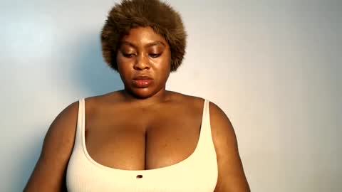 Snapshot of wet_pussyy24 chatting on October 2025 10:30:01 PM lily online show from October 2025 10:30:01 PM