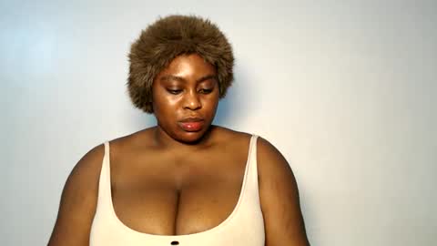 Snapshot of wet_pussyy24 chatting on October 2025 10:54:02 PM lily online show from October 2025 10:54:02 PM
