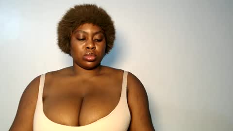 Snapshot of wet_pussyy24 chatting on October 2025 11:49:02 PM lily online show from October 2025 11:49:02 PM