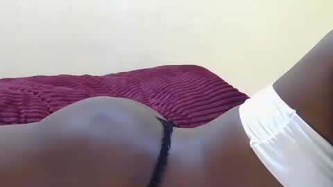 Snapshot of wetberry20 chatting on April 2026 05:21:02 PM wetberry20 online show from April 2026 05:21:02 PM