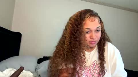 SheSquirts online show from April 2026 07:06:01 AM